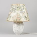1047 1384 TABLE LAMP